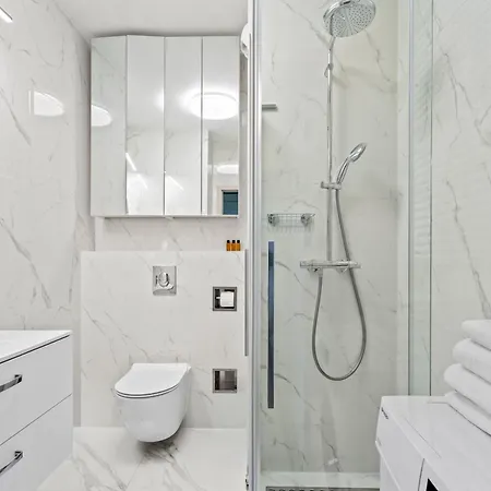 Starowiejska 67c I 15 Pietro Widok Na Morze I Garaz I By Perfectapart 168 I Appartement